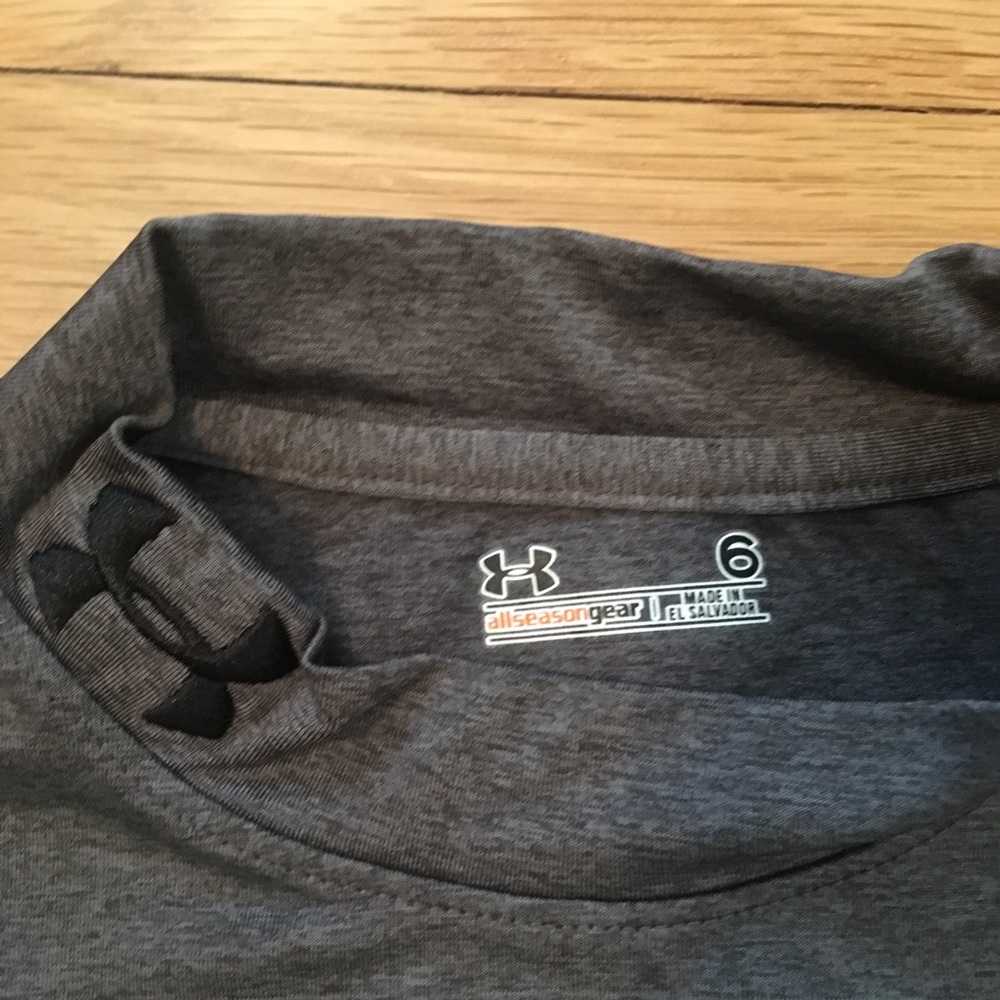 Compression shirt - Picture 2 of 2